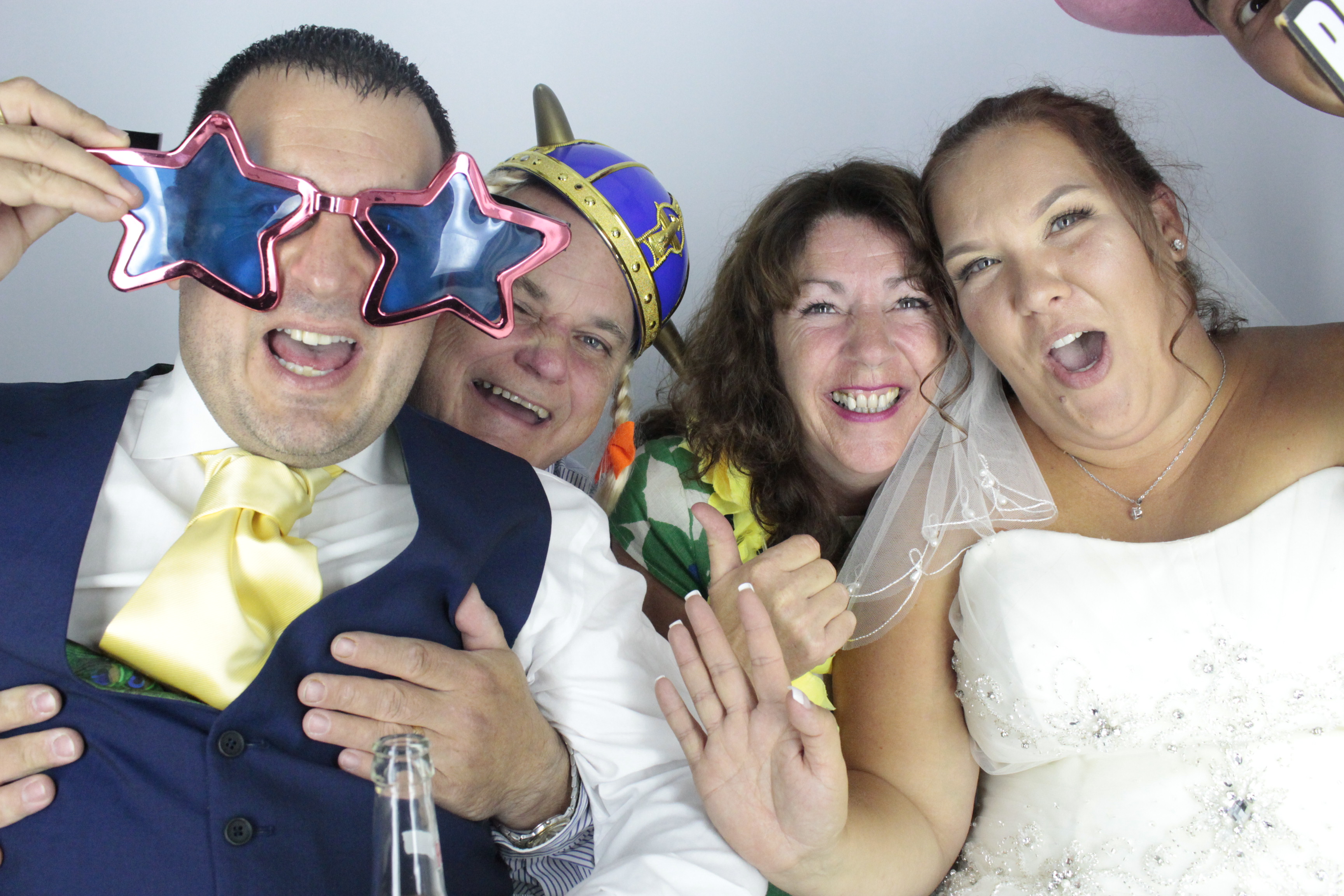  Heather & Daniel's Wedding | View more photos from the event at gallery.myphotoboothexperience.co.uk/u/MyPhotoBoothExperienceLtd/Heather-Daniels-Wedding